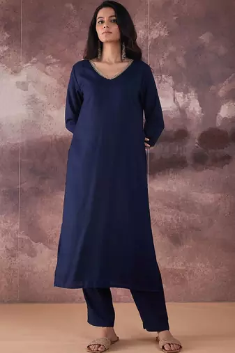 Women Regular Kurta with Trousers