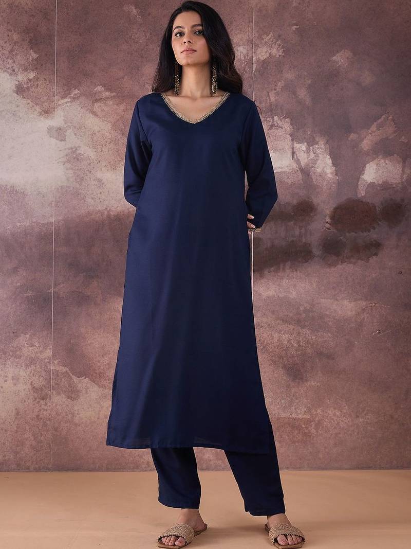 Women Regular Kurta with Trousers