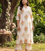 Women Floral Printed Regular Kurta with Palazzos