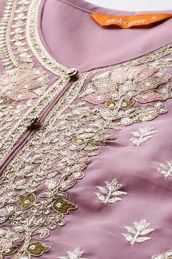 Ethnic Motifs Embroidered Sequinned Kurta With Trousers & Dupatta