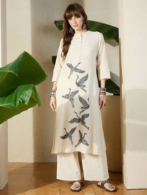 Women Birds Embroidered Thread Work Kurta With Palazzo Pant 1