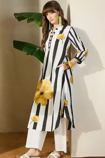 Women Striped Cotton A-Line Kurta with Trouser