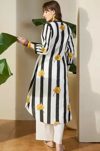 Women Striped Cotton A-Line Kurta with Trouser