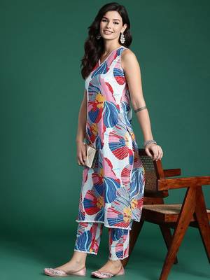 Floral Printed Pure Cotton Kurta with Trousers 1