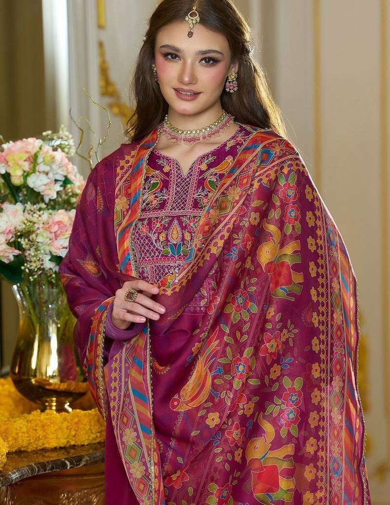 Ethnic Motifs Yoke Design Notch Neck Thread Work Kurta & Trousers With Dupatta