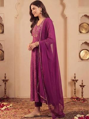 Women Ethnic Motifs Printed Regular Thread Work Kurta with Trousers & With Dupatta 4