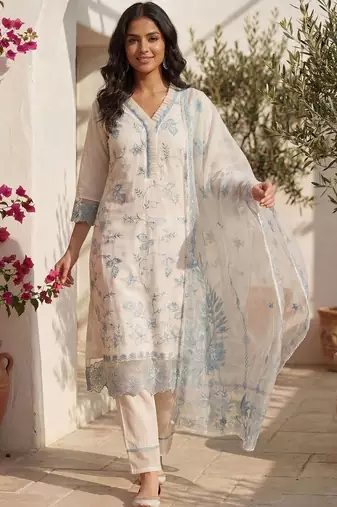 Women Floral Embroidered Regular Thread Work Kurta with Trousers & With Dupatta