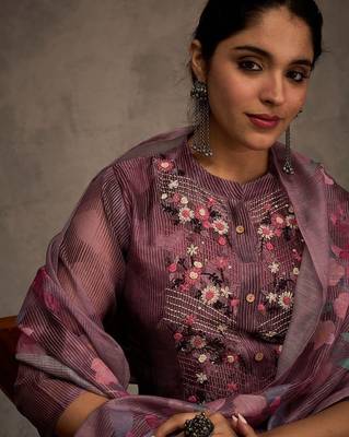 Floral Embroidered Thread Work Chanderi Cotton Kurta with Trousers & Dupatta 2