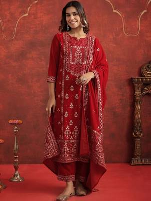 Motifs Embroidered Velvet Notch Neck Straight Kurta With Trousers & Dupatta 1