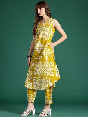 Tribal Printed Pure Cotton Fusion Kurta with Trousers 5
