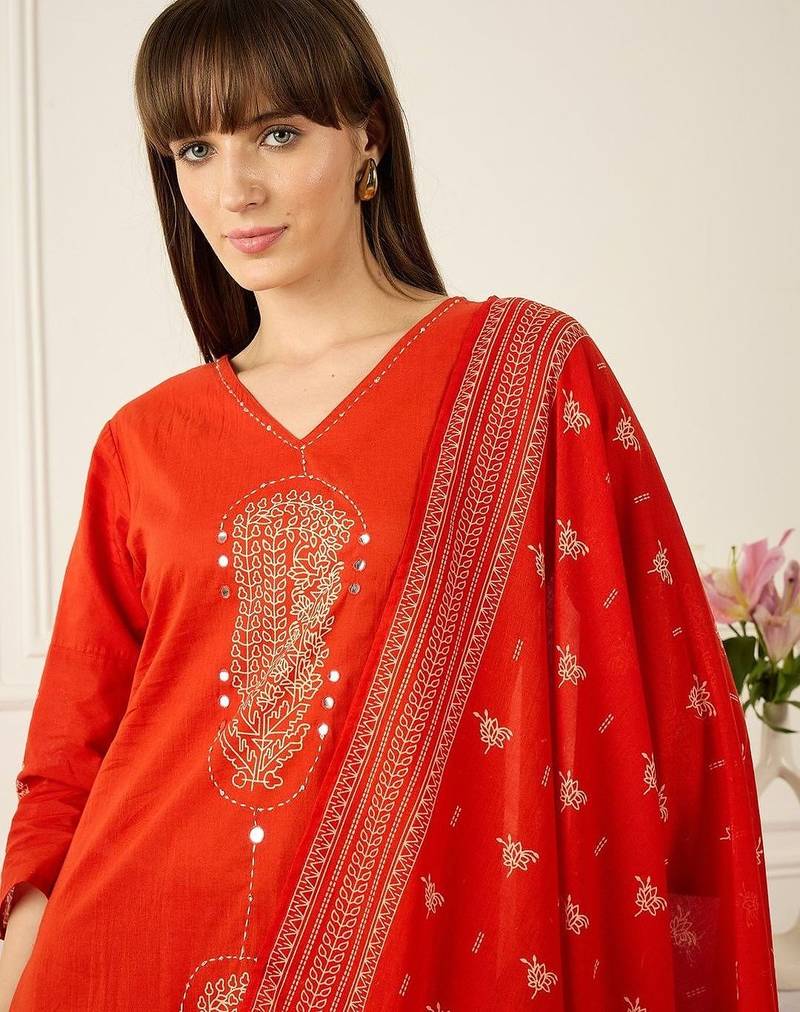 Floral Printed Thread Work Pure Cotton Kurta With Palazzos