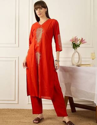 Floral Printed Thread Work Pure Cotton Kurta With Palazzos 1