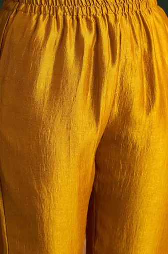 Ethnic Motifs Embroidered Sequinned Kurta With Trousers & Dupatta