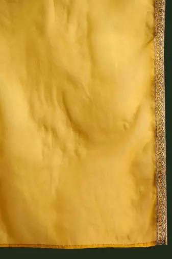Ethnic Motifs Embroidered Sequinned Kurta With Trousers & Dupatta