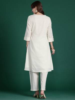 Floral Printed Regular Pure Cotton Kurta with Trousers 5