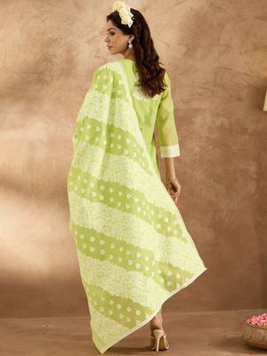 Women Woven Design Ethnic Motifs Regular Kurta with Trousers & With Dupatta 6