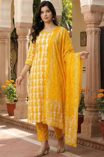 Women Ethnic Motifs Printed Regular Pure Cotton Kurta with Trousers & With Dupatta