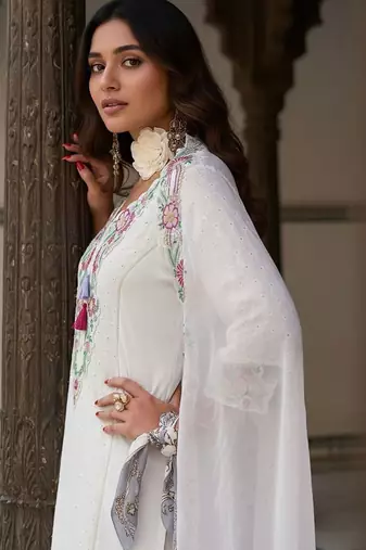 Floral Embroidered Thread Work Pure Cotton Straight Kurta With Trousers & Dupatta