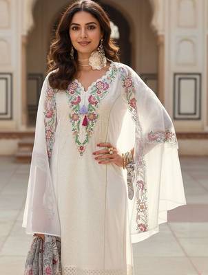 Floral Embroidered Thread Work Pure Cotton Straight Kurta With Trousers & Dupatta 7