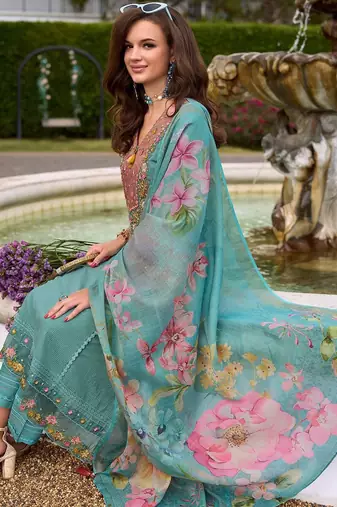 Women Floral Embroidered Regular Pure Cotton Kurta with Trousers & Dupatta