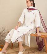 Floral Embroidered V-Neck Pure Cotton Straight Kurta With Trousers & Dupatta