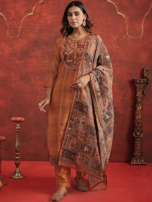 Ethnic Motifs Chanderi Cotton Round Neck Straight Kurta With Trousers & Dupatta 2