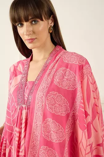 Floral Printed V-Neck Pleated Pure Cotton A-Line Kurta With Trousers & Dupatta