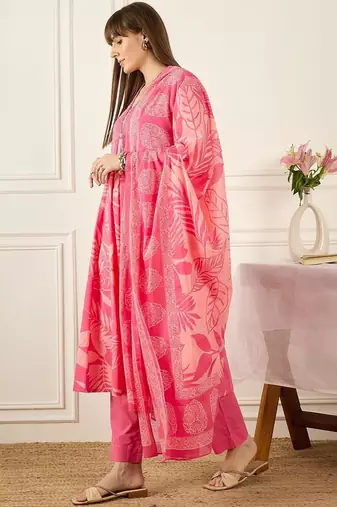 Floral Printed V-Neck Pleated Pure Cotton A-Line Kurta With Trousers & Dupatta