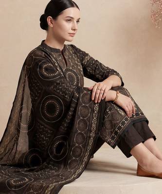 Women Ethnic Motifs Printed Regular Mirror Work Pure Cotton Kurta with Trousers & With Dupatta 2