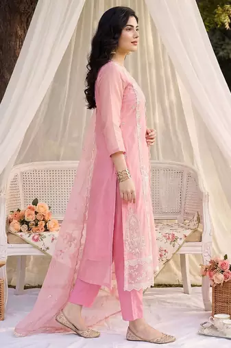 Women Floral Embroidered Regular Thread Work Kurta with Trousers & With Dupatta