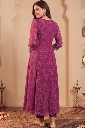 Women Floral Embroidered Regular Sequinned Kurta with Trousers & With Dupatta