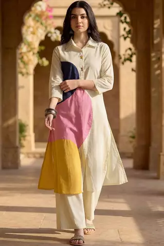 Women Colourblocked Regular Pure Cotton Kurta with Trousers
