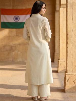 Women Colourblocked Regular Pure Cotton Kurta with Trousers 2