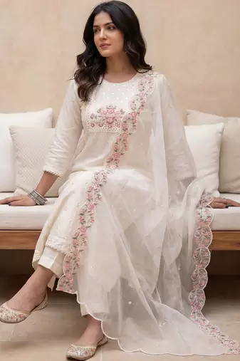 Women Floral Embroidered Regular Thread Work Kurta with Trousers & With Dupatta
