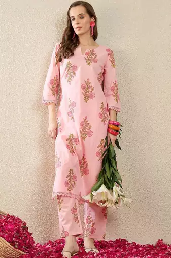 Women Floral Printed Regular Pure Cotton Kurta with Trousers