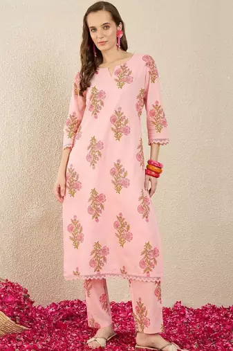 Women Floral Printed Regular Pure Cotton Kurta with Trousers