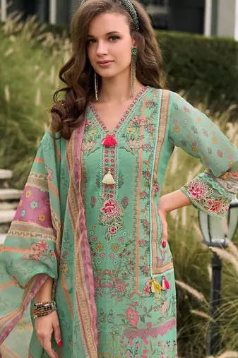 Women Floral Printed Regular Sequinned Linen Kurta with Trousers & With Dupatta