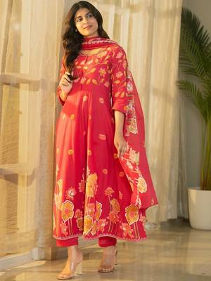 Women Floral Printed Panelled Pure Cotton Kurta with Trousers & With Dupatta 6