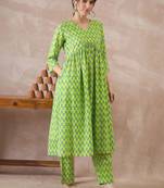 Women Ethnic Motifs Printed Empire Pure Cotton Kurta with Trousers