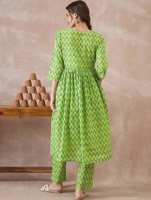 Women Ethnic Motifs Printed Empire Pure Cotton Kurta with Trousers 3