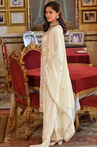 Adults-Women Woven Design Embroidered Kurta with Palazzos & Dupatta
