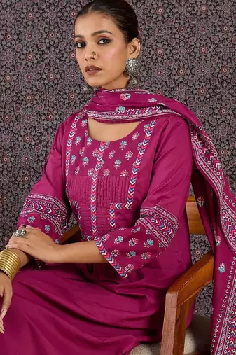 Floral Embroidered Round Neck Pure Cotton Straight Kurta With Trousers & Dupatta
