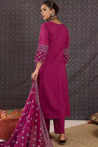 Floral Embroidered Round Neck Pure Cotton Straight Kurta With Trousers & Dupatta