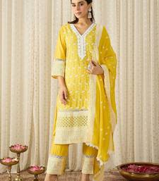 Women Embroidered Regular Chikankari Pure Cotton Kurta With Trousers & Dupatta
