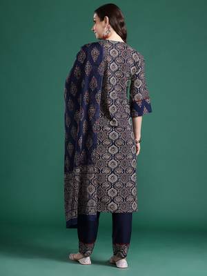 Ethnic Motifs Printed Panelled Mirror Work Pure Cotton Kurta Set 6