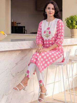 Women Regular Pure Cotton Kurta with Trousers 1