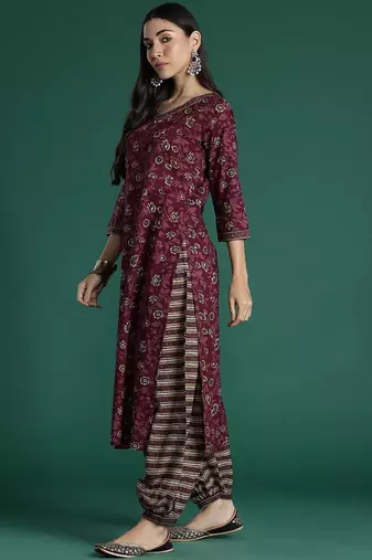 Women Floral Printed Regular  Cotton Kurta with Salwar & With Dupatta