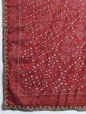 Floral Yoke Design Sequinned Kurta With Trousers & Dupatta 4