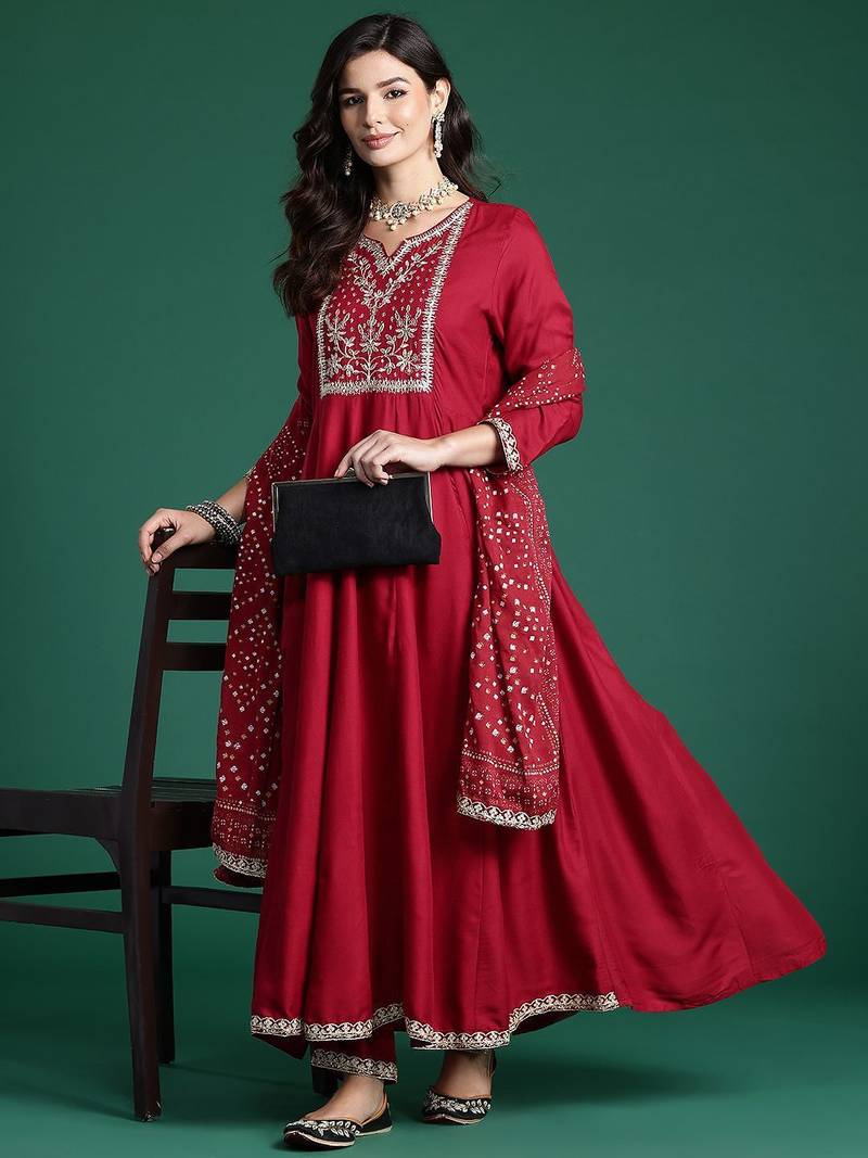 Floral Yoke Design Sequinned Kurta With Trousers & Dupatta