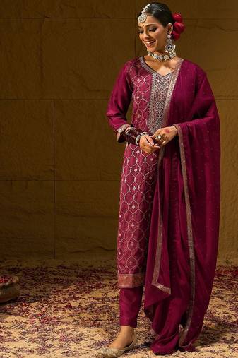 Ethic Motifs Woven Design Straight Kurta with Trousers & Dupatta